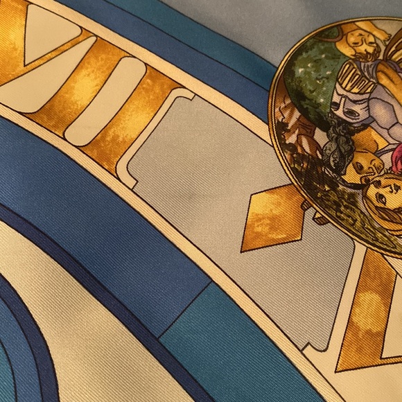 Hermes Rare color La Ronde des Heures Silk Scarf - Picture 13 of 15
